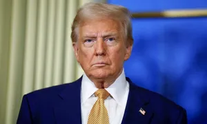 Cách ông Trump có thể bịt cửa tới Mỹ của người tị nạn