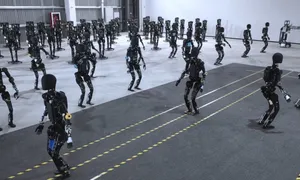 Startup Trung Quốc sản xuất hàng loạt robot hình người