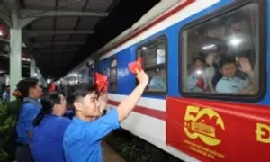 Các đoàn diễu binh rời miền Nam về đơn vị Các đoàn diễu binh rời miền Nam về đơn vị