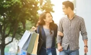 Vợ tôi xài đồ hiệu để tiết kiệm tiền Vợ tôi xài đồ hiệu để tiết kiệm tiền