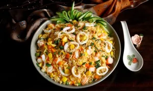 Lưu ý khi làm món cơm rang hải sản tại nhà Lưu ý khi làm món cơm rang hải sản tại nhà