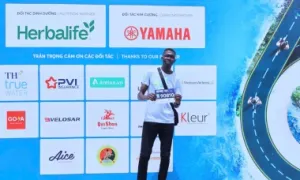 Chân chạy Kenya muốn đăng quang ở Việt Nam sau hai lần lỡ hẹn