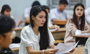 Lịch nộp lệ phí xét tuyển đại học năm 2025 Lịch nộp lệ phí xét tuyển đại học năm 2025