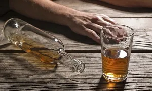 Vì sao có người uống nửa chén rượu đã 'gục'? Vì sao có người uống nửa chén rượu đã 'gục'?