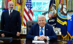 Ông Trump tìm thỏa thuận với doanh nghiệp 30 ngành trọng điểm Ông Trump tìm thỏa thuận với doanh nghiệp 30 ngành trọng điểm