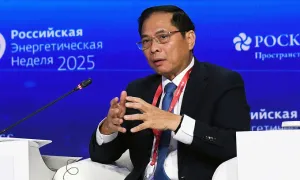 'Năng lượng là nền tảng của hòa bình và phát triển' 'Năng lượng là nền tảng của hòa bình và phát triển'